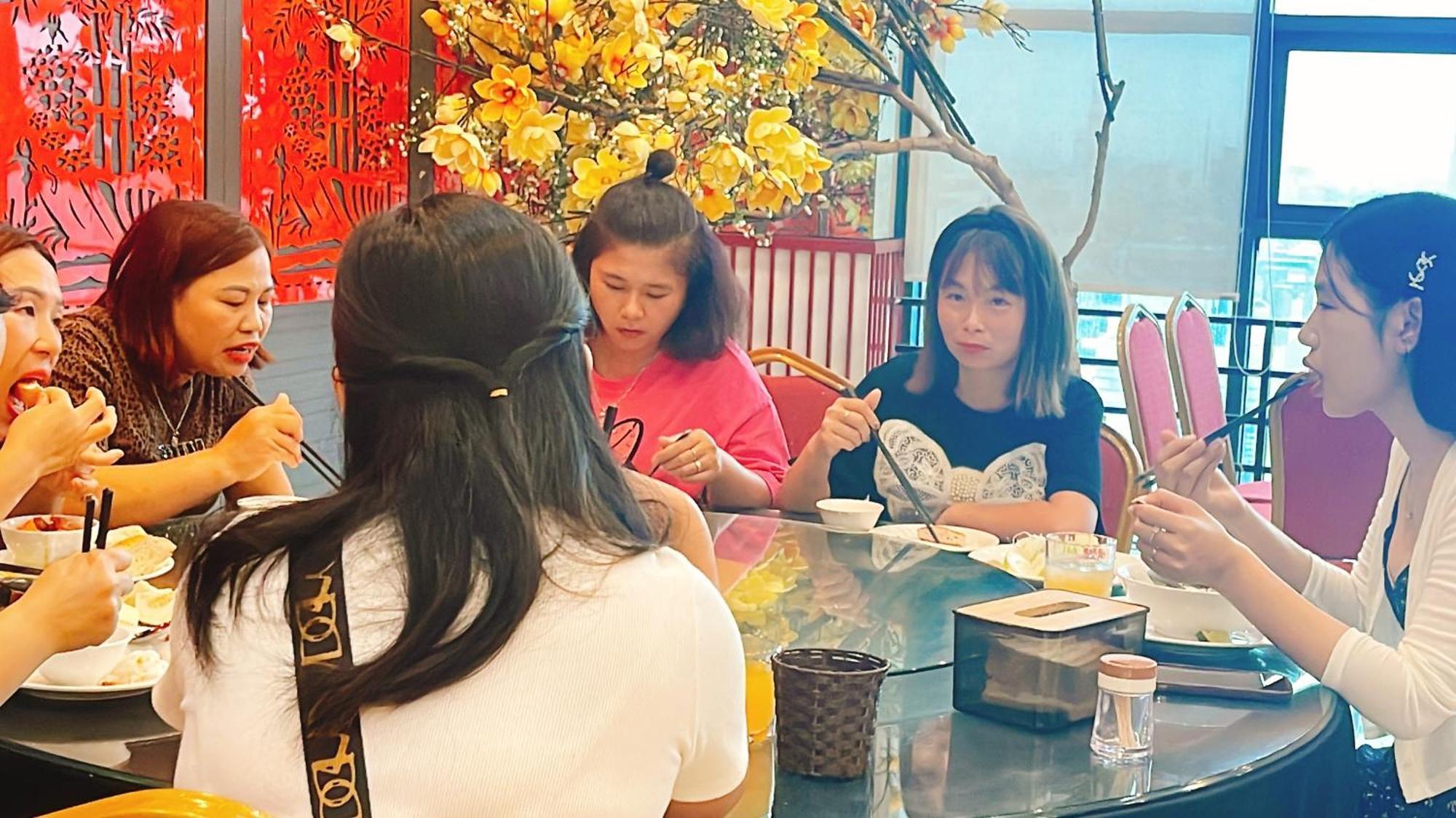 Binh An Nhien Hotel Duong Thanh Bagian luar foto